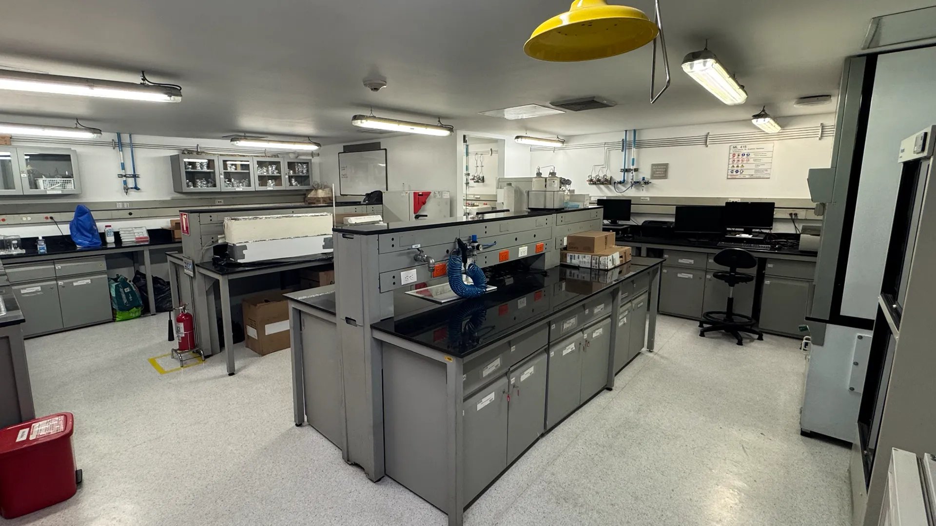 Lab. An&aacute;lisis Qu&iacute;mico Ambiental ML 415