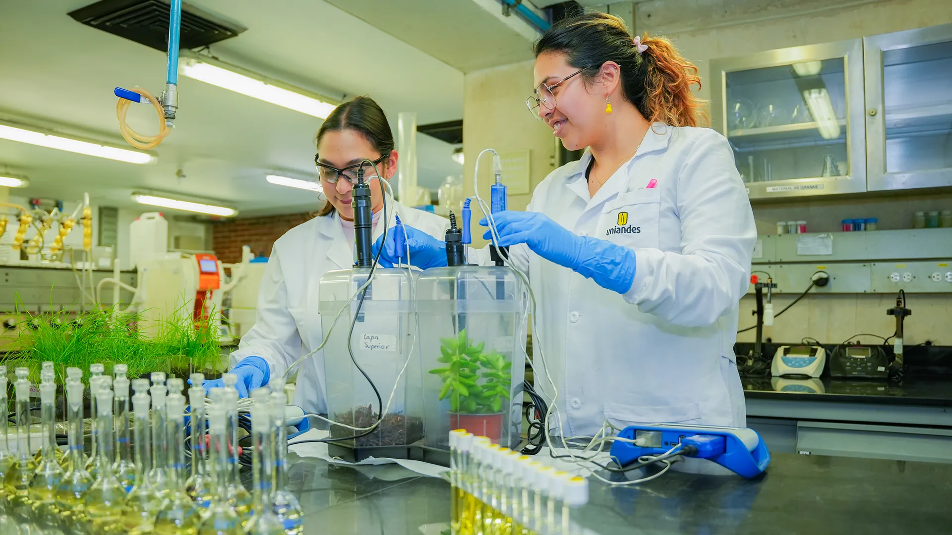Lab. An&aacute;lisis Qu&iacute;mico Ambiental 2 ML 422