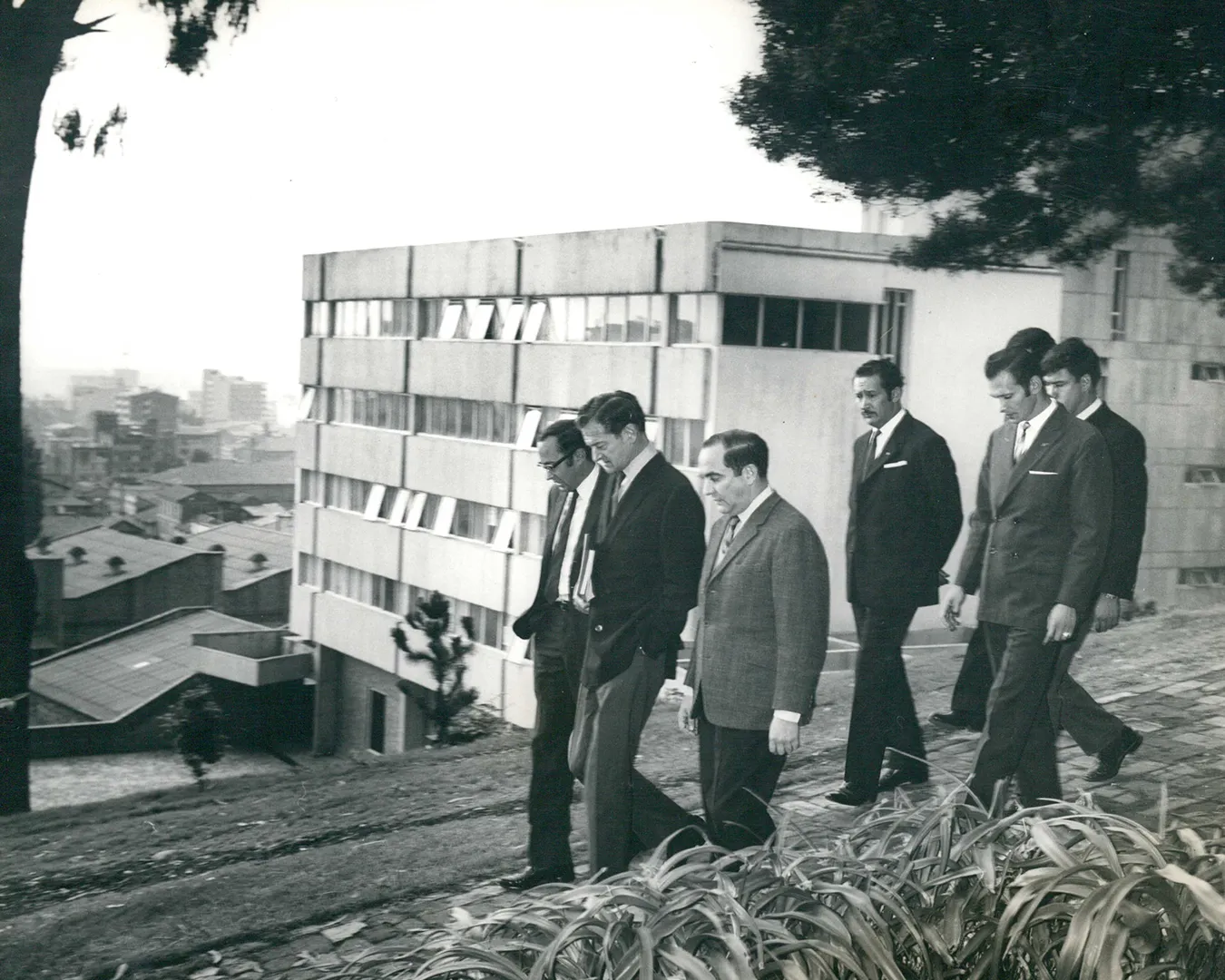 Nace la Facultad de Ingeniería con la fundación de la Universidad